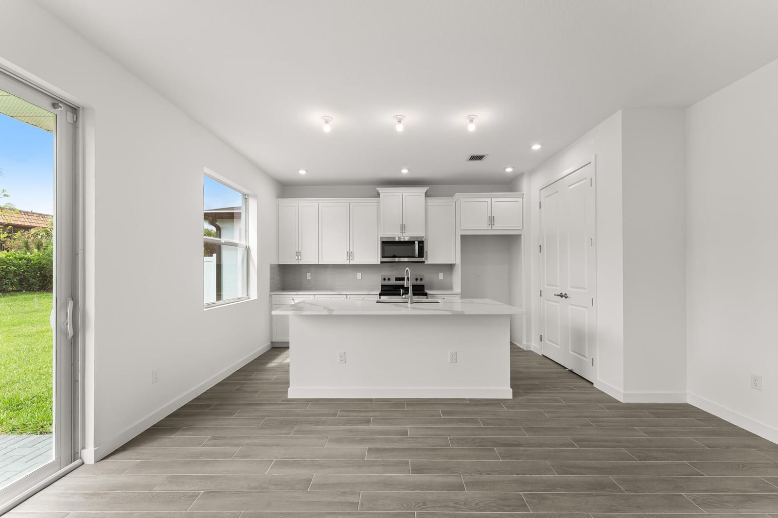 7296 CLAUDELLE Street, Lake Worth, FL 33467