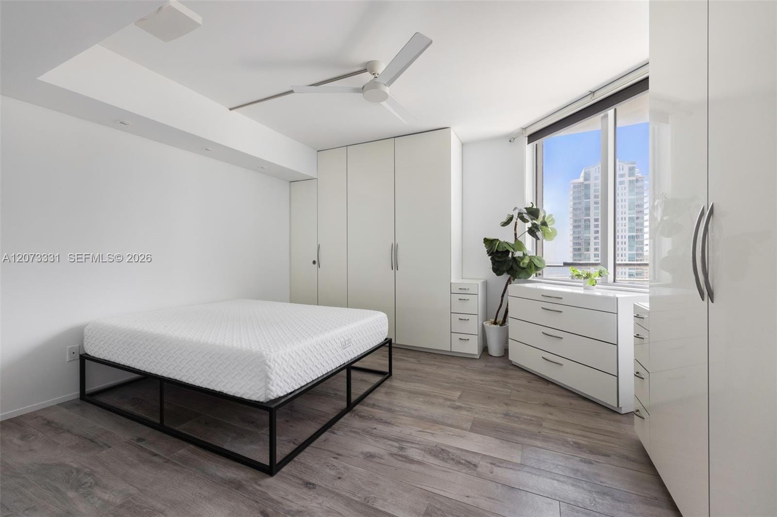 335 S Biscayne Boulevard 2805 — photo 10