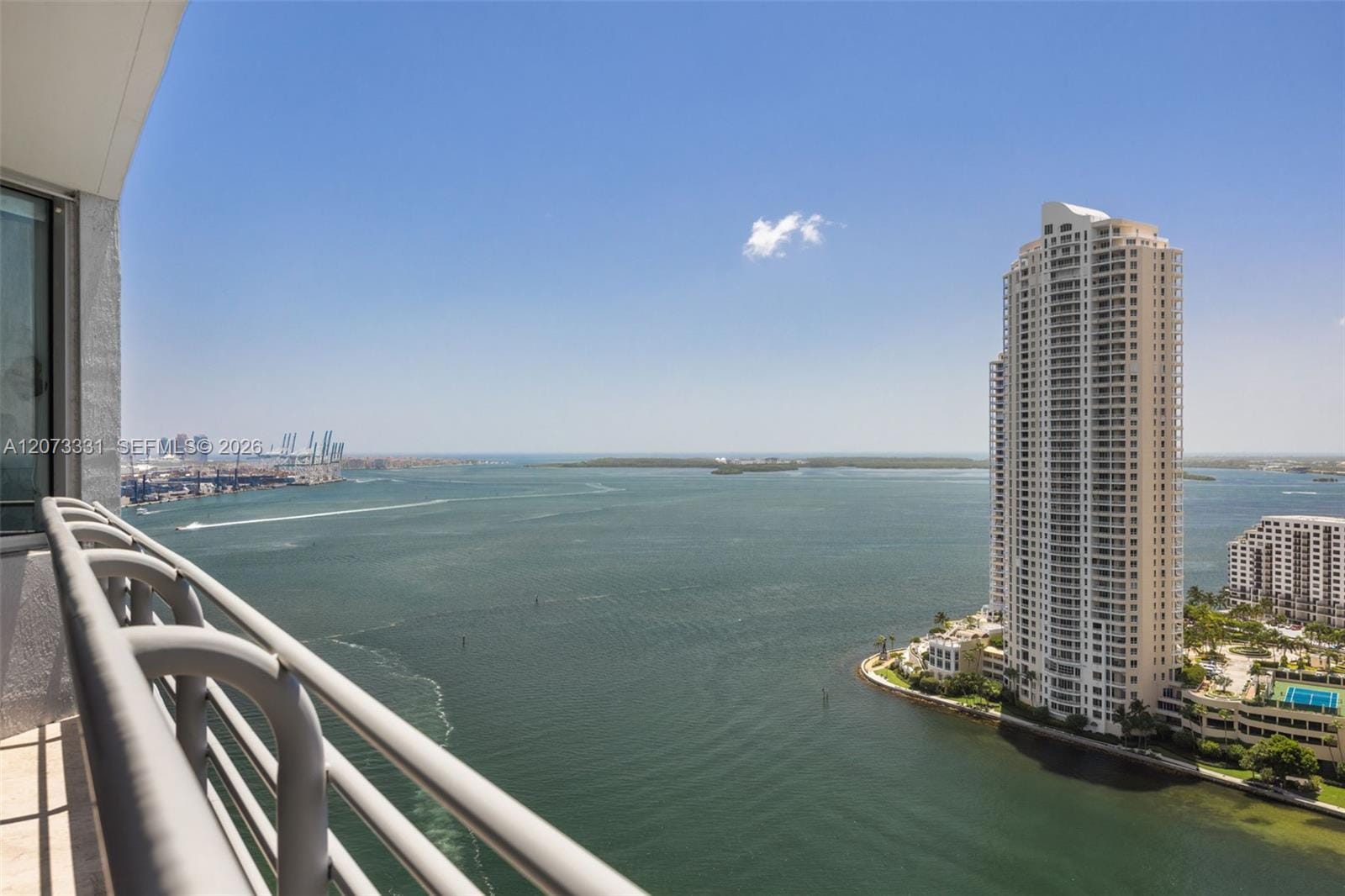 335 S Biscayne Boulevard 2805, Miami, FL 33131