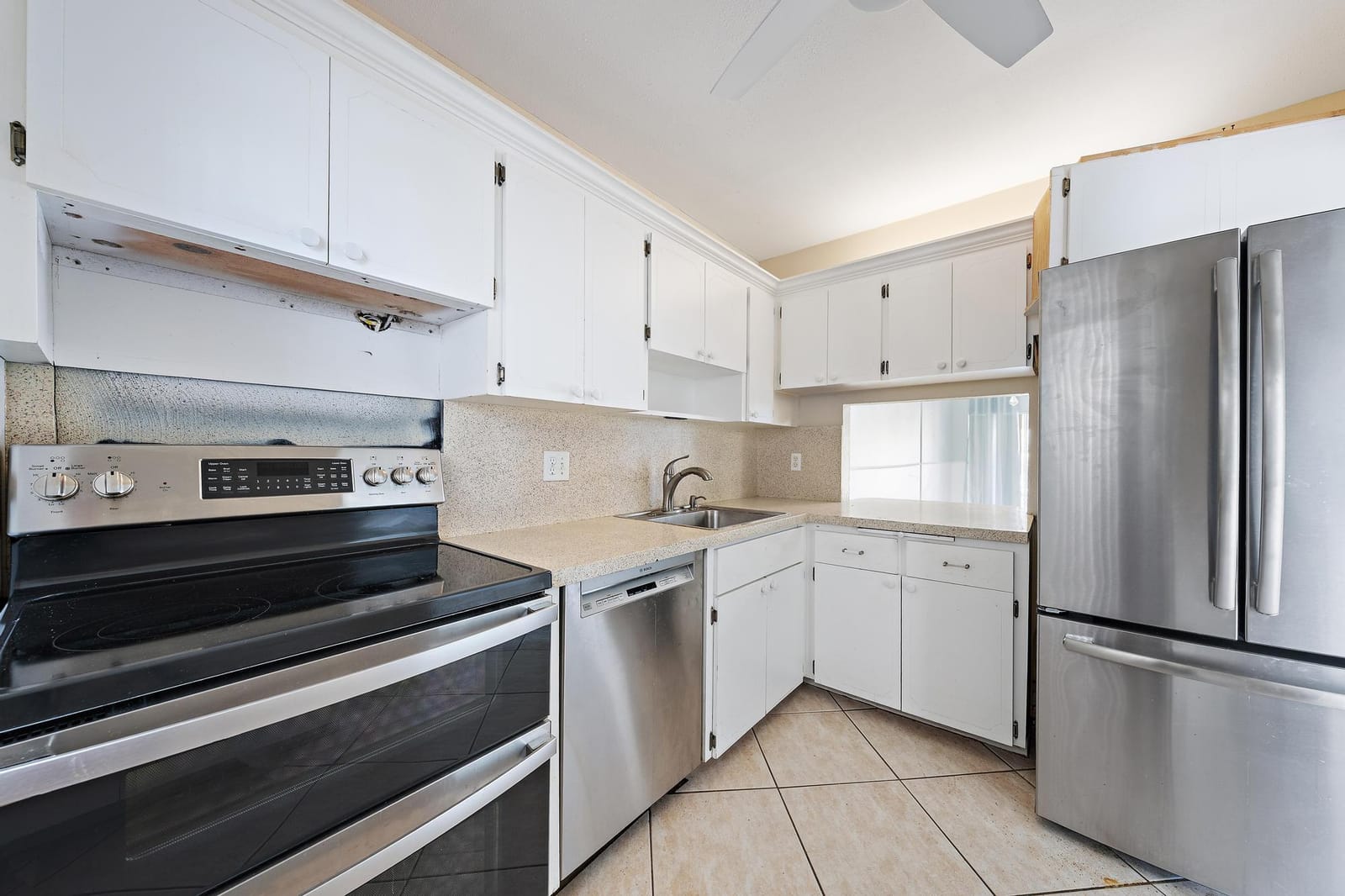 29 Yacht Club Drive Unit 405 — photo 2