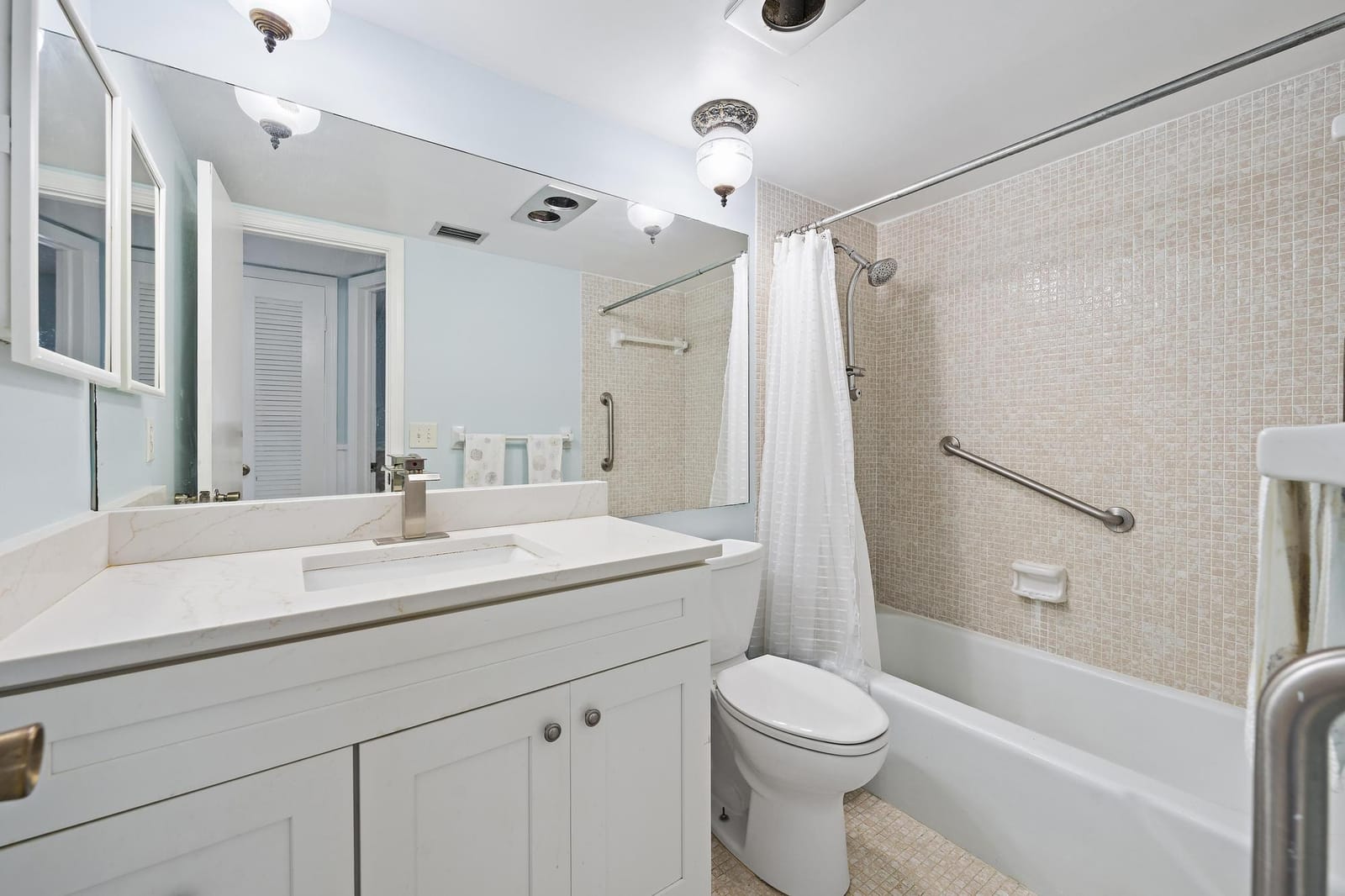 29 Yacht Club Drive Unit 405, North Palm Beach, FL 33408 photo 13