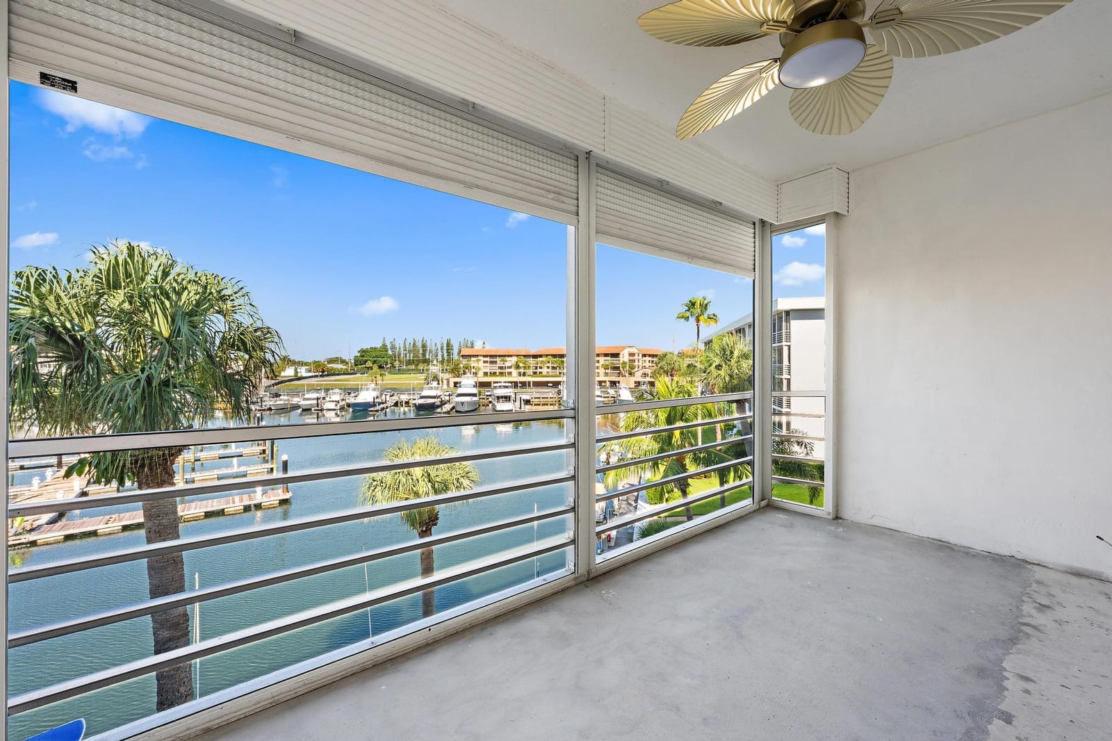 29 Yacht Club Drive Unit 405 — photo 6