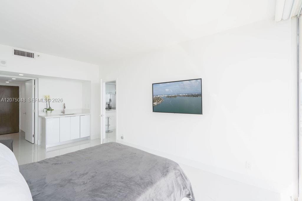 7601 E Treasure Drive PH206 — photo 5