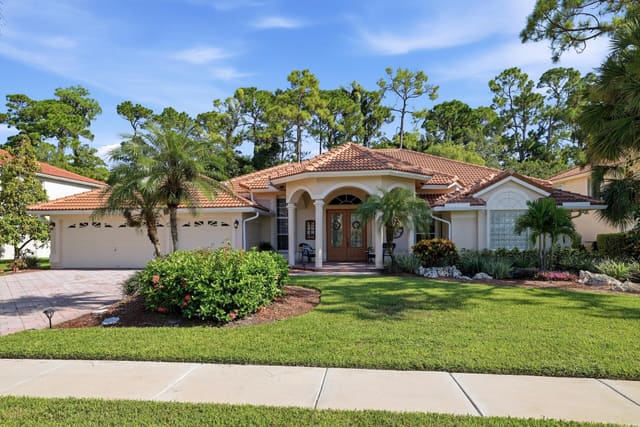 606 CYPRESS GREEN Circle, sold in Binks Forest Of The Landi, Wellington, FL