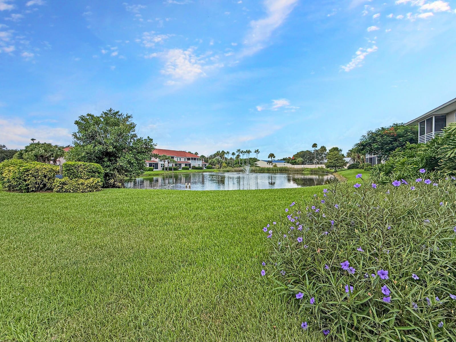295 Grand Royale Circle 202, Vero Beach, FL 32962 photo 21