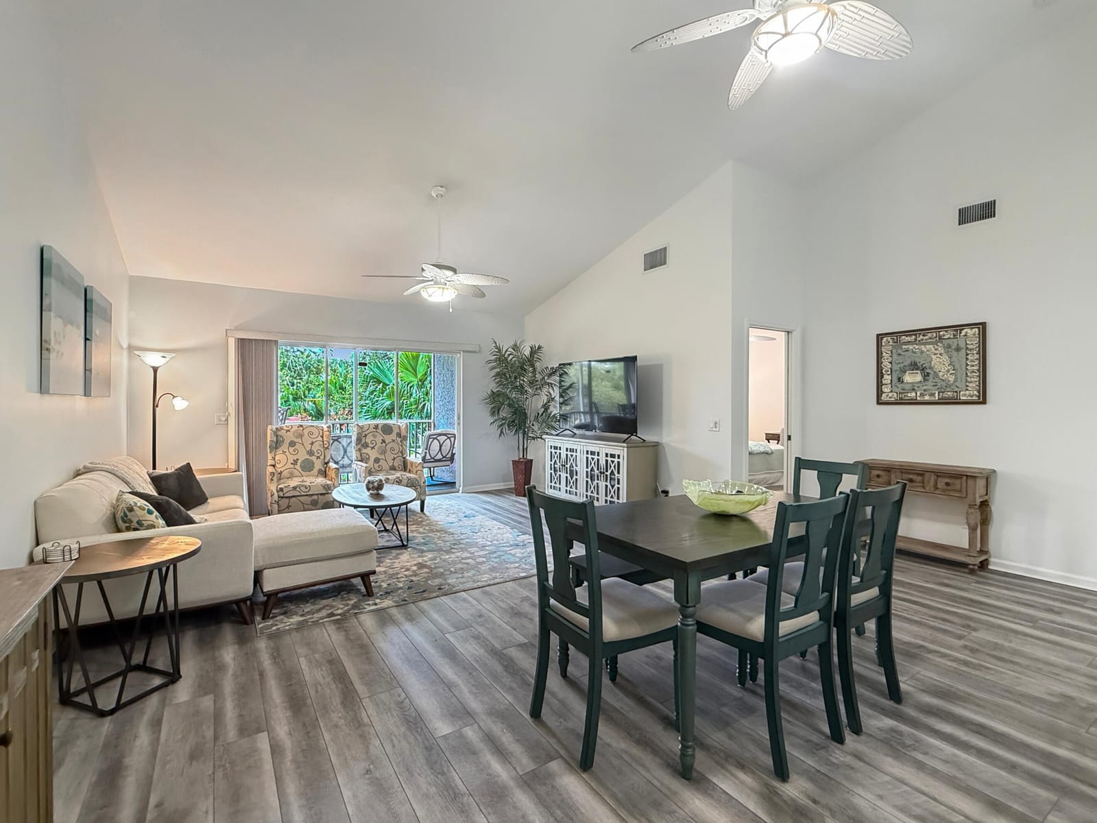 295 Grand Royale Circle 202, Vero Beach, FL 32962 photo 4