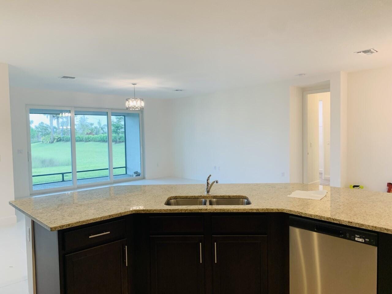 11933 SW Poseidon Way — photo 5