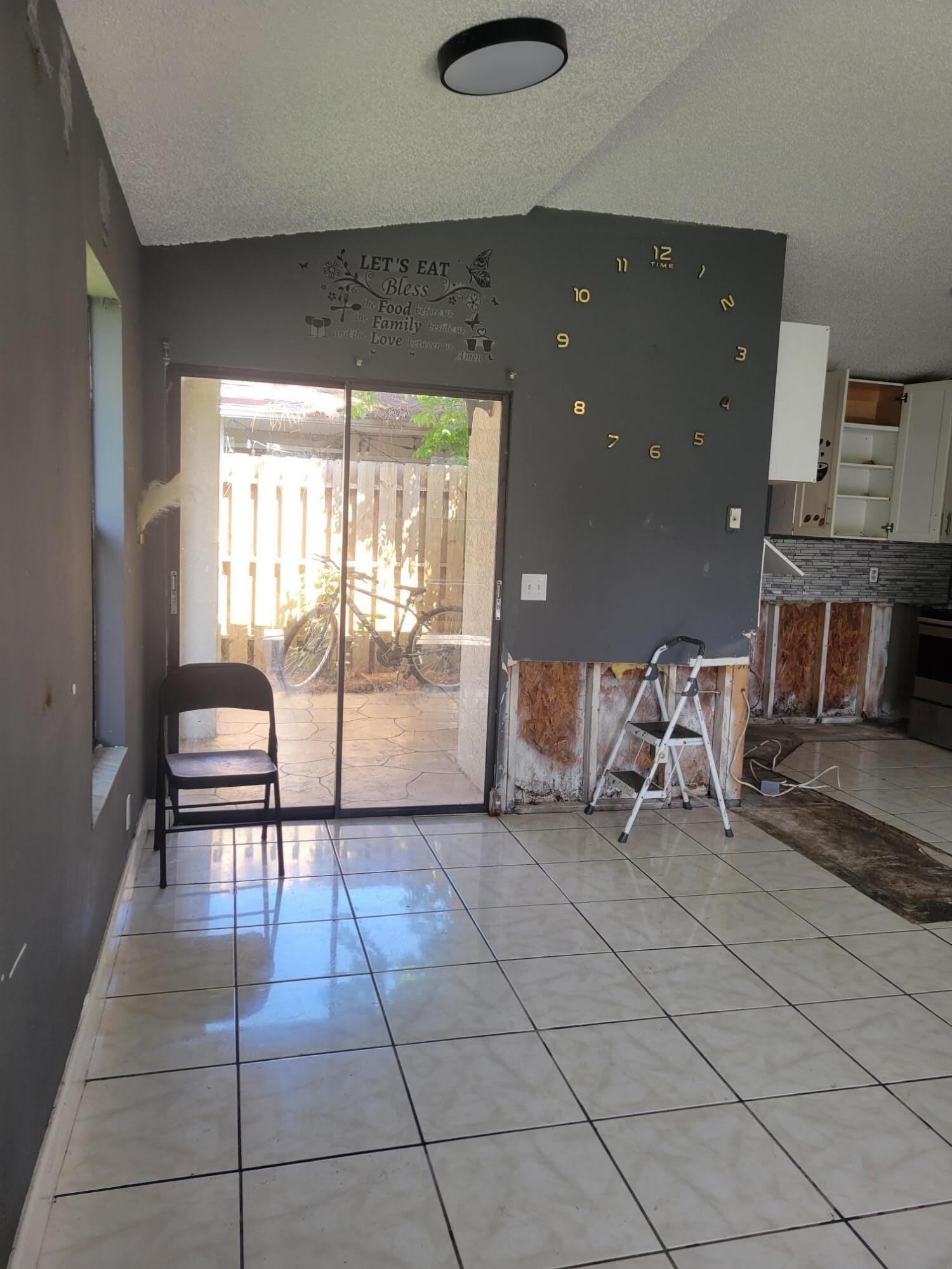 2837 STONEWAY Lane D — photo 3