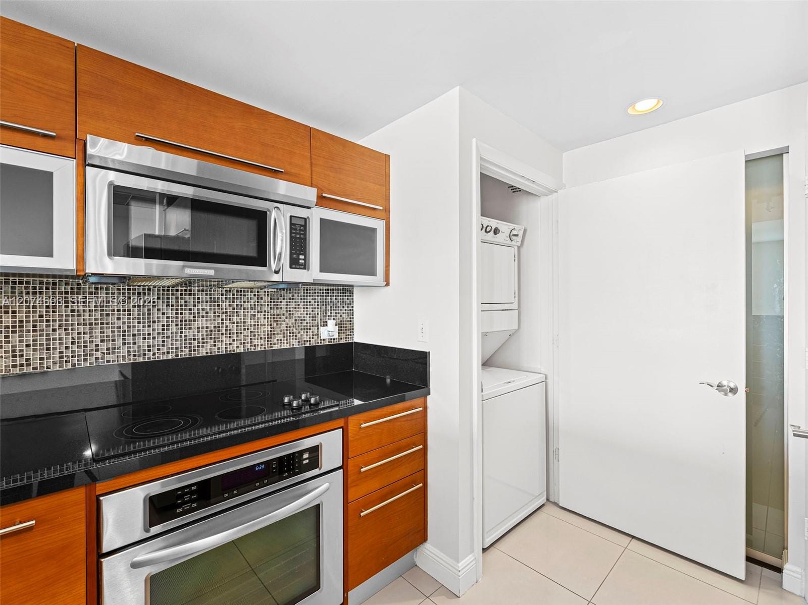 244 Biscayne Boulevard 1803, Miami, FL 33132 photo 16