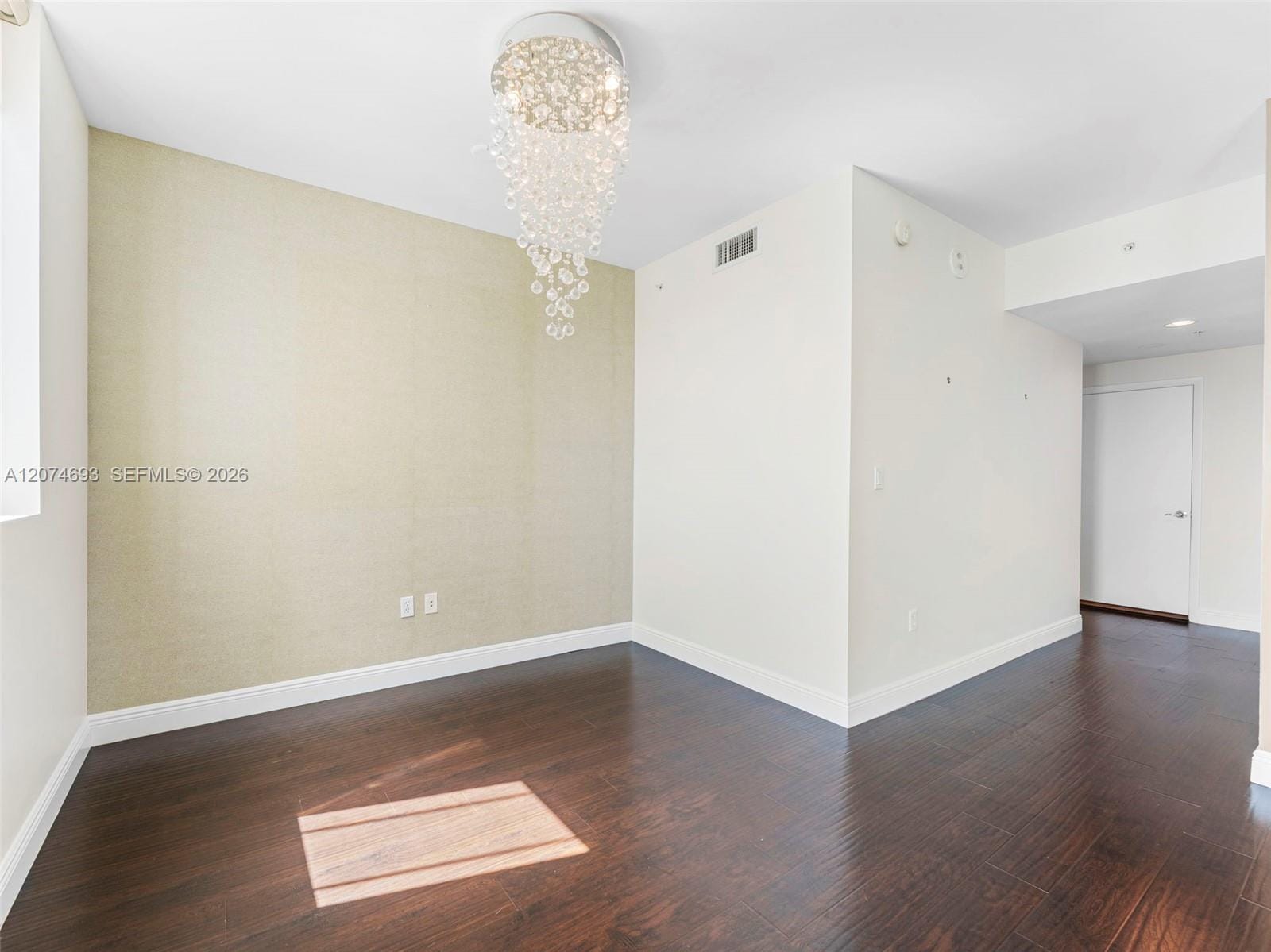 244 Biscayne Boulevard 1803, Miami, FL 33132 photo 6