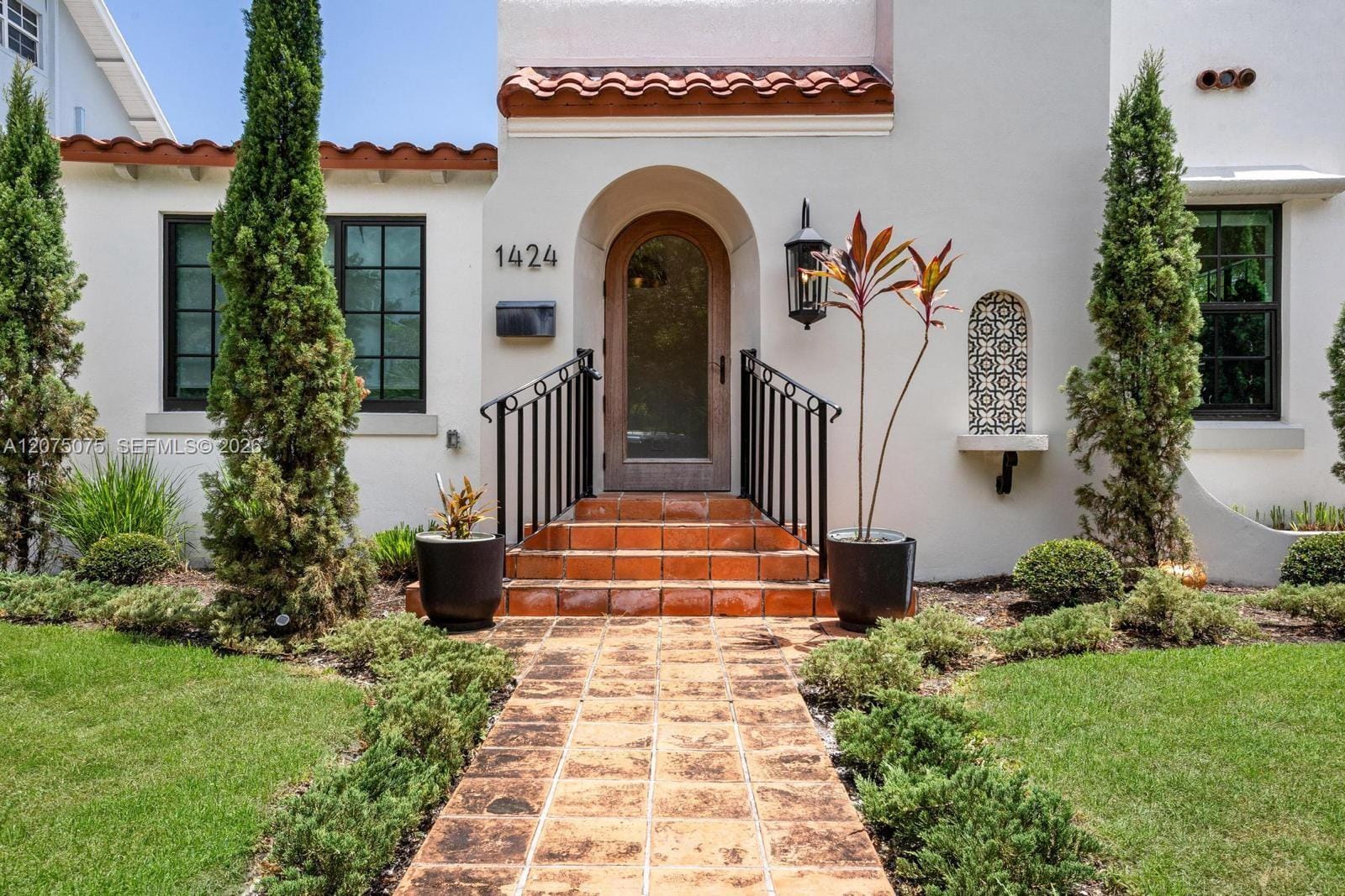 1424 SW 11th Street — photo 4