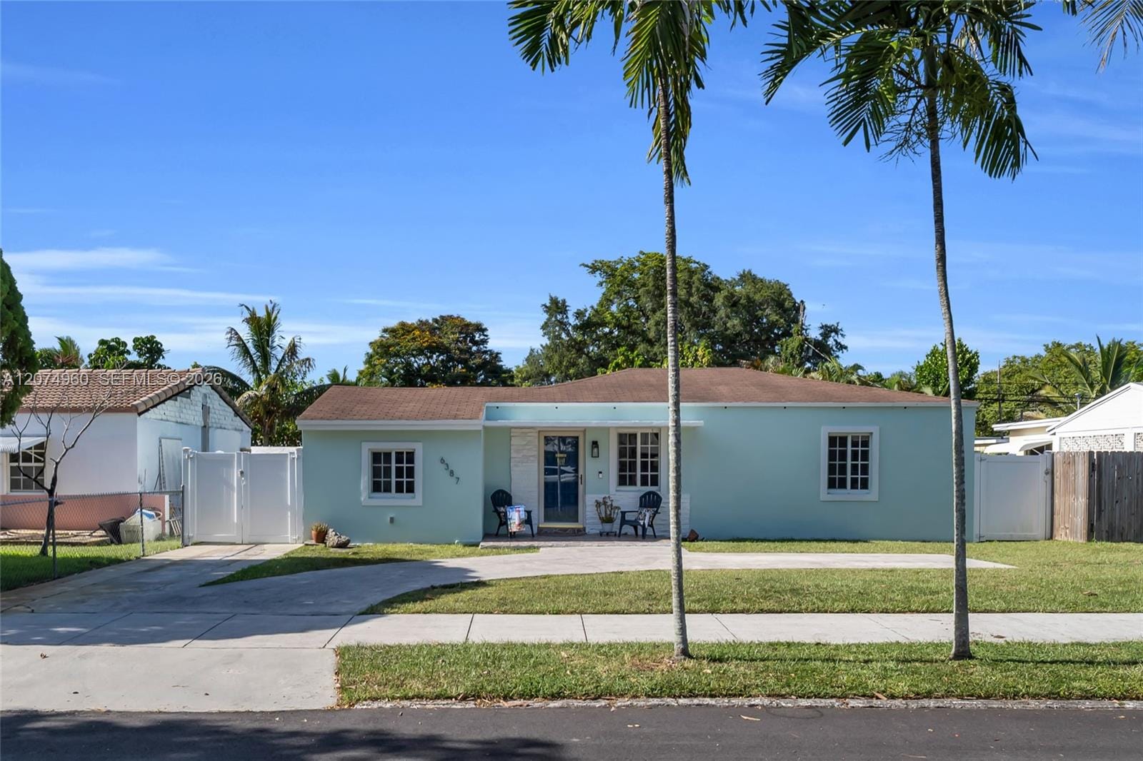 6387 SW 42nd Street, South Miami, FL 33155 photo 2