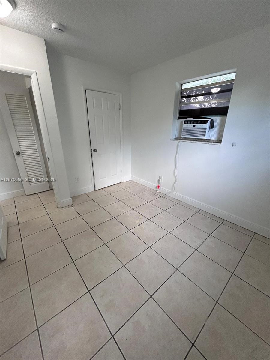 5727 Fletcher Street B — photo 2