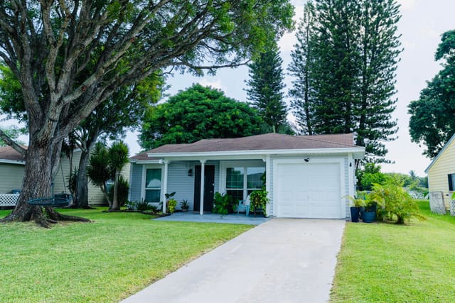 9060 CHRYSANTHEMUM Drive, sold in ZIP 33472, Boynton Beach, FL