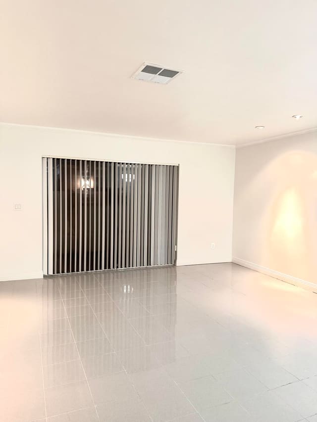 11605 NW 11TH Street, Pembroke Pines, FL 33026