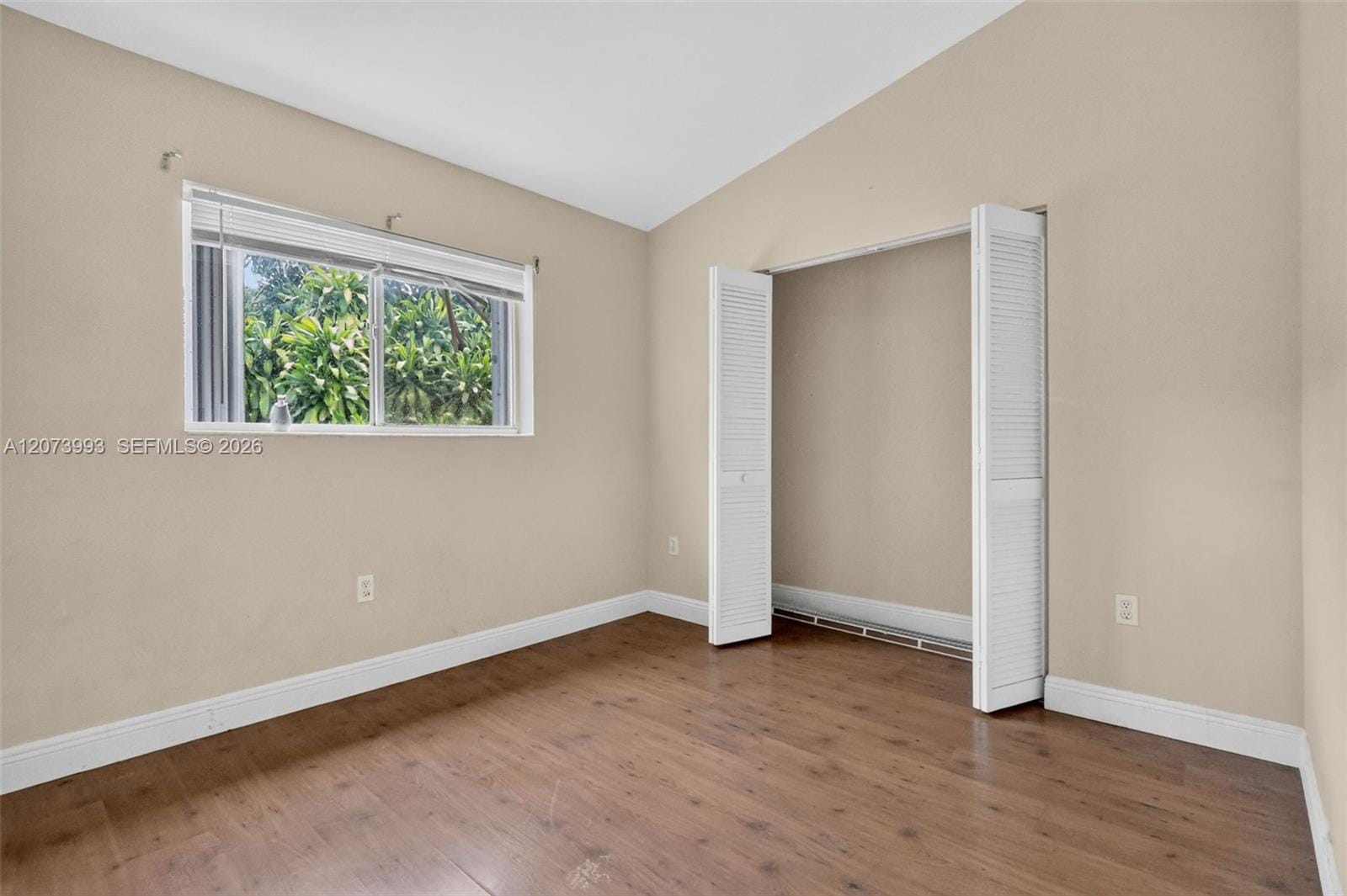 253 NE 211th Terrace, Miami, FL 33179 photo 21