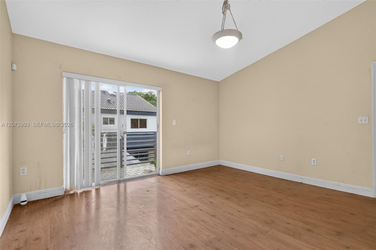 253 NE 211th Terrace, Miami, FL 33179 photo 24