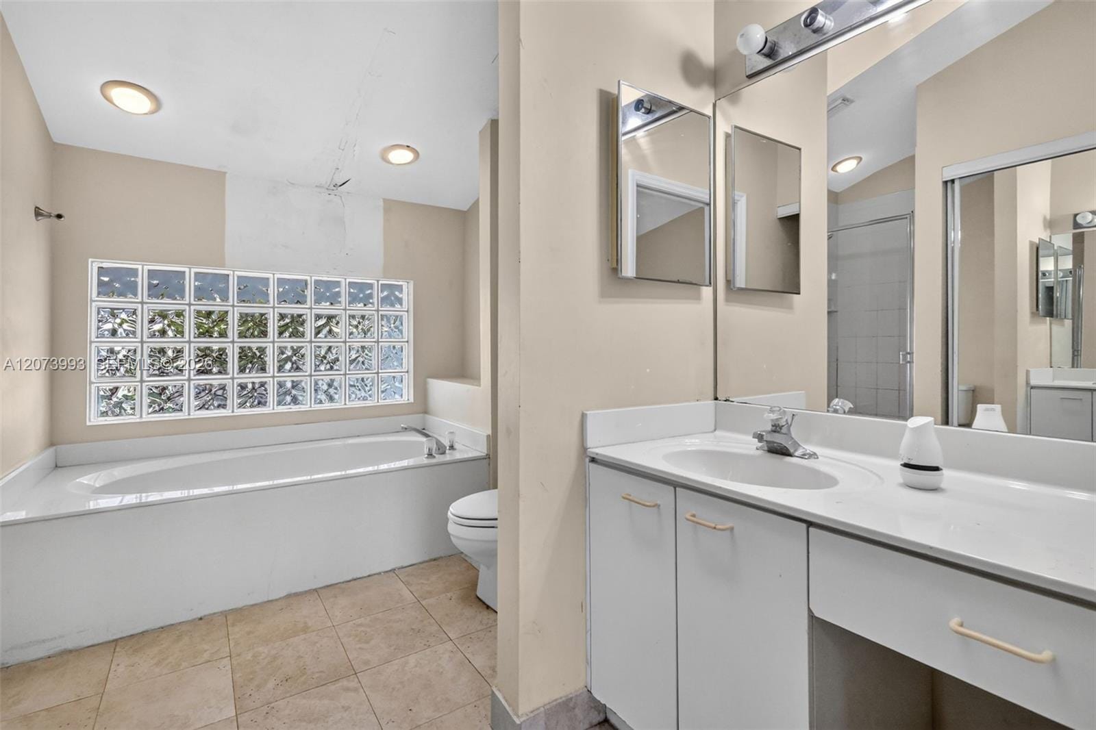 253 NE 211th Terrace, Miami, FL 33179 photo 27