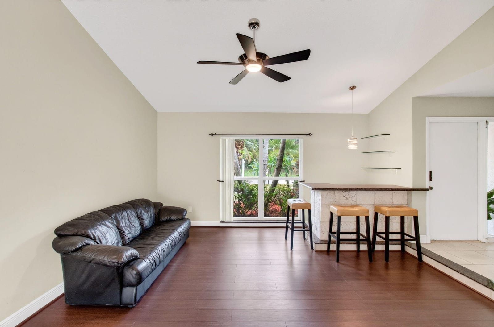 586 NW 45TH Way, Delray Beach, FL 33445 photo 15