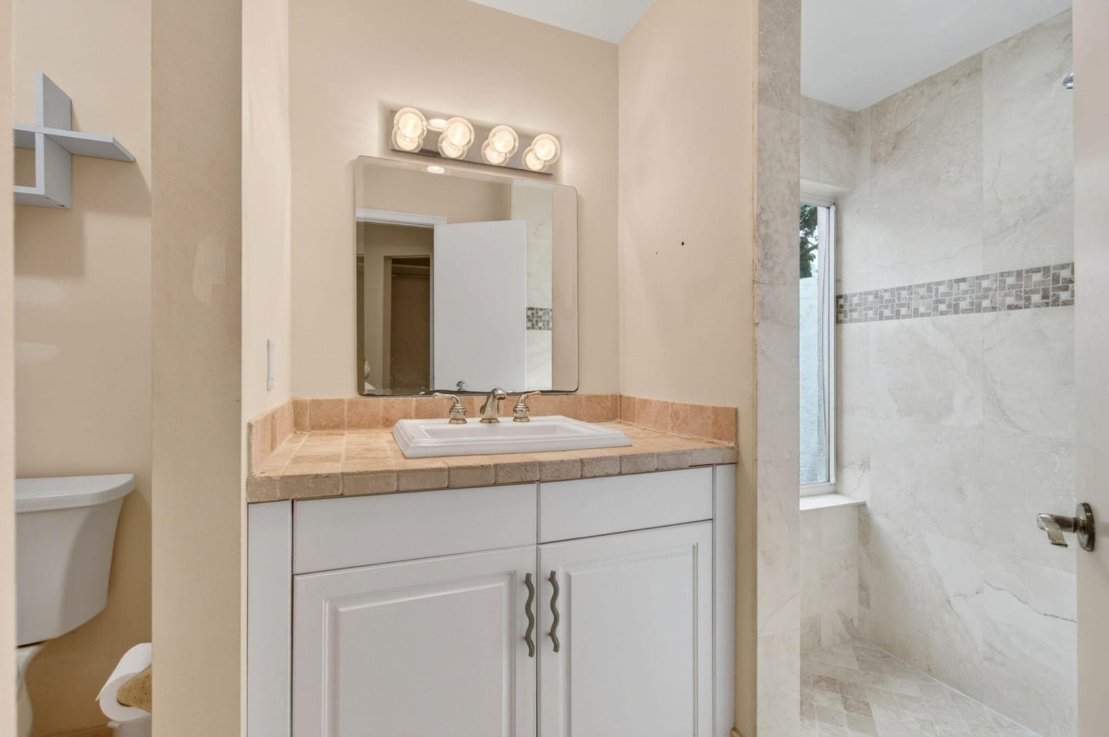 586 NW 45TH Way, Delray Beach, FL 33445 photo 25