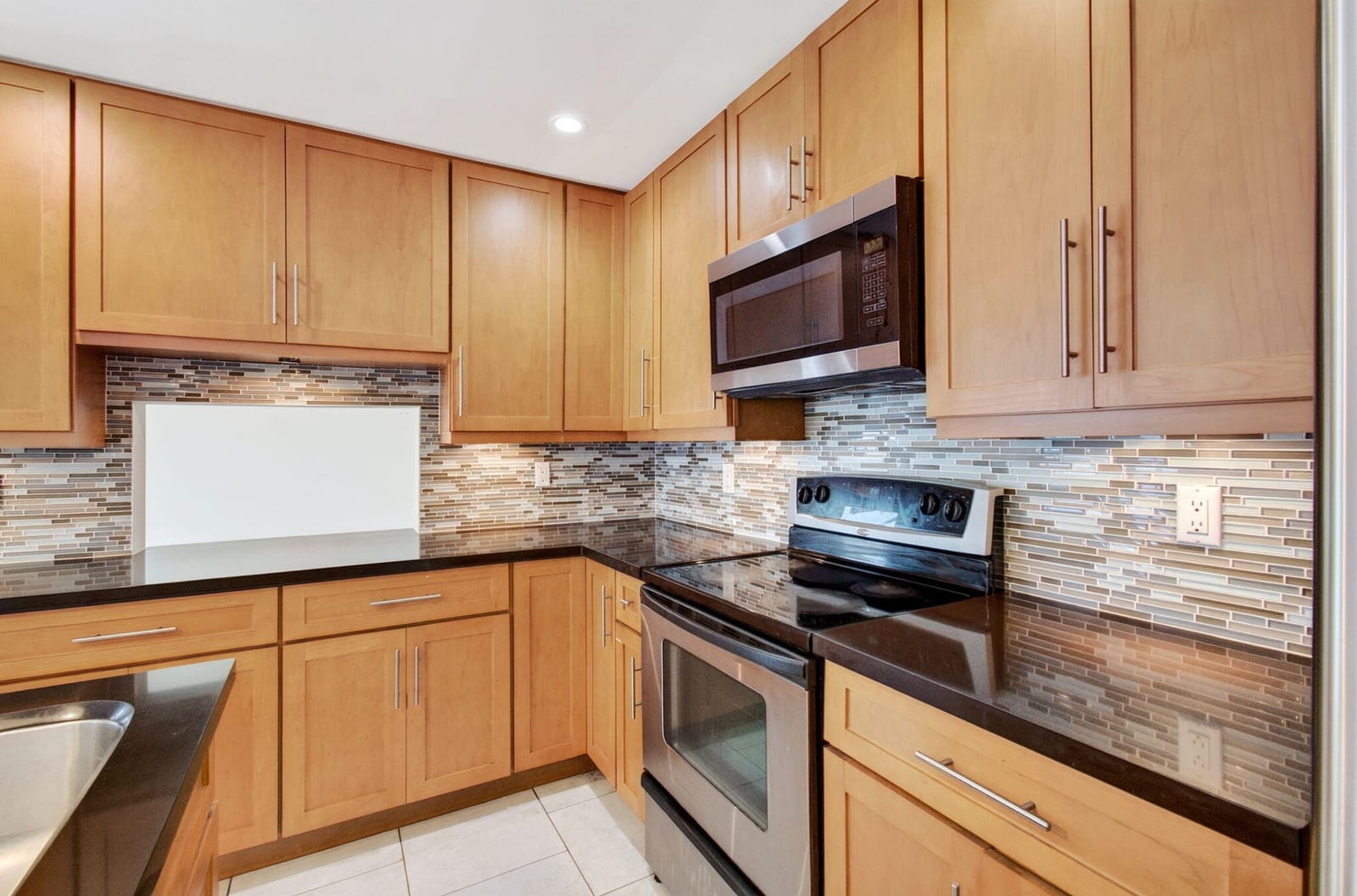 586 NW 45TH Way — photo 7