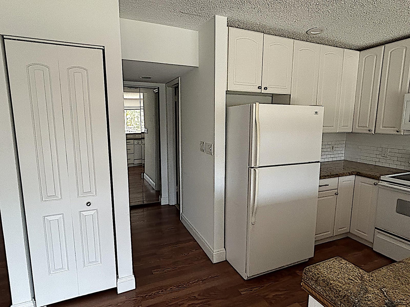 342 Southwind Drive 203, North Palm Beach, FL 33408 photo 9