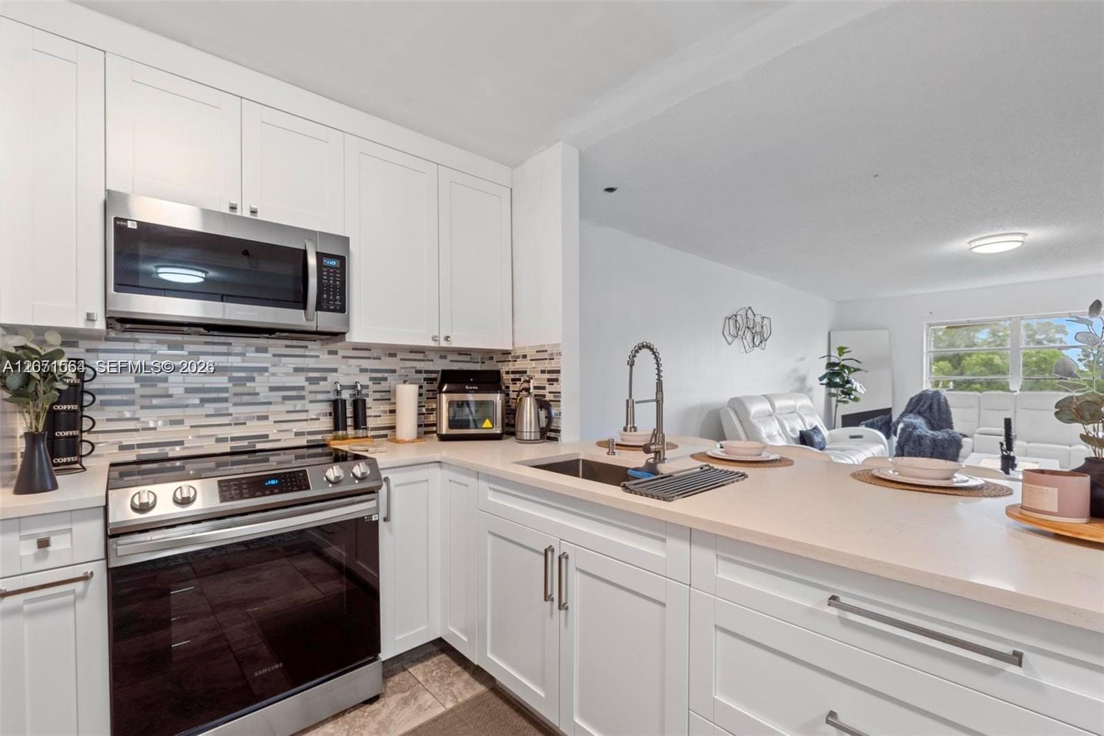 8161 SW 24th Court 404, Davie, FL 33324 photo 6