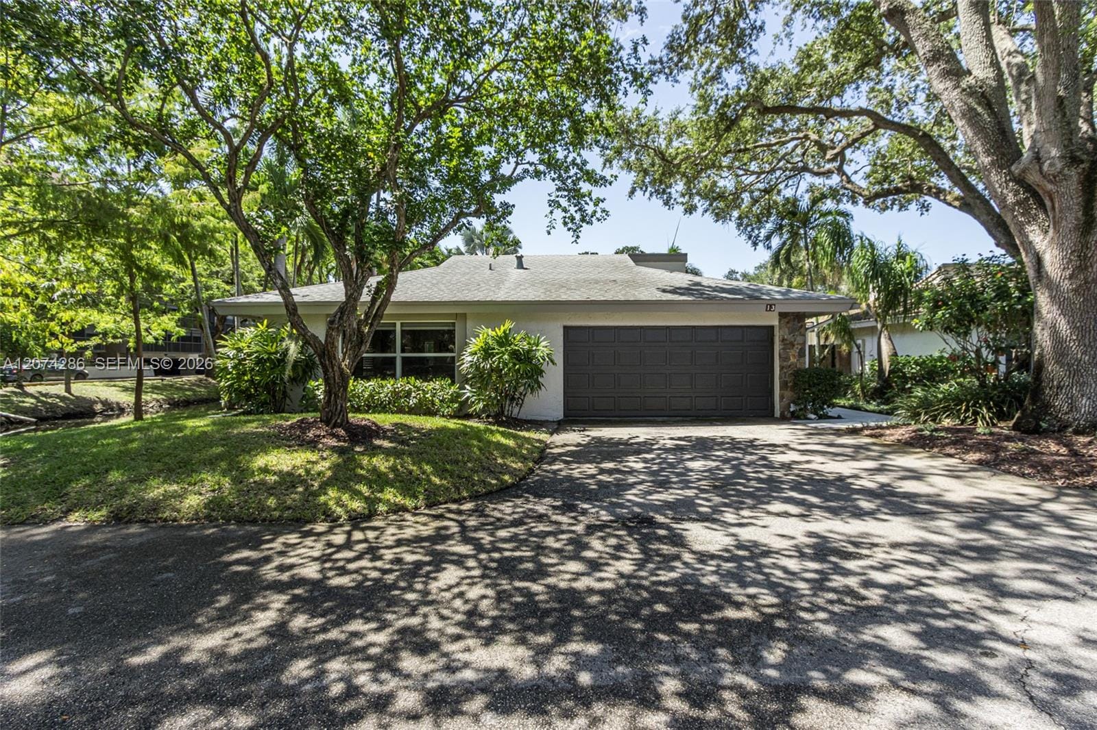 13 Dogwood Road, Hollywood, FL 33021