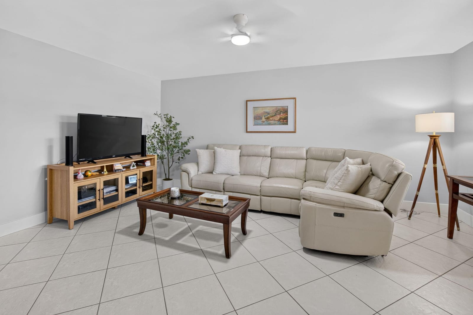 236 Preston Way f — photo 8