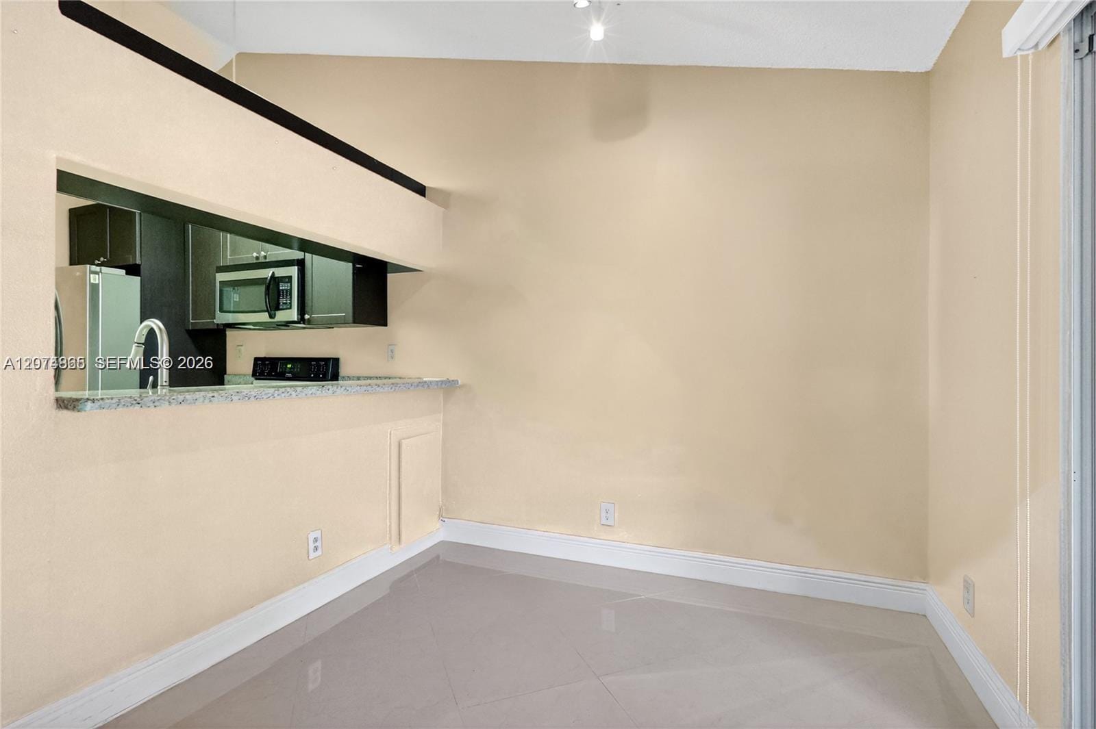 9407 SW 138th Place 9407 — photo 7
