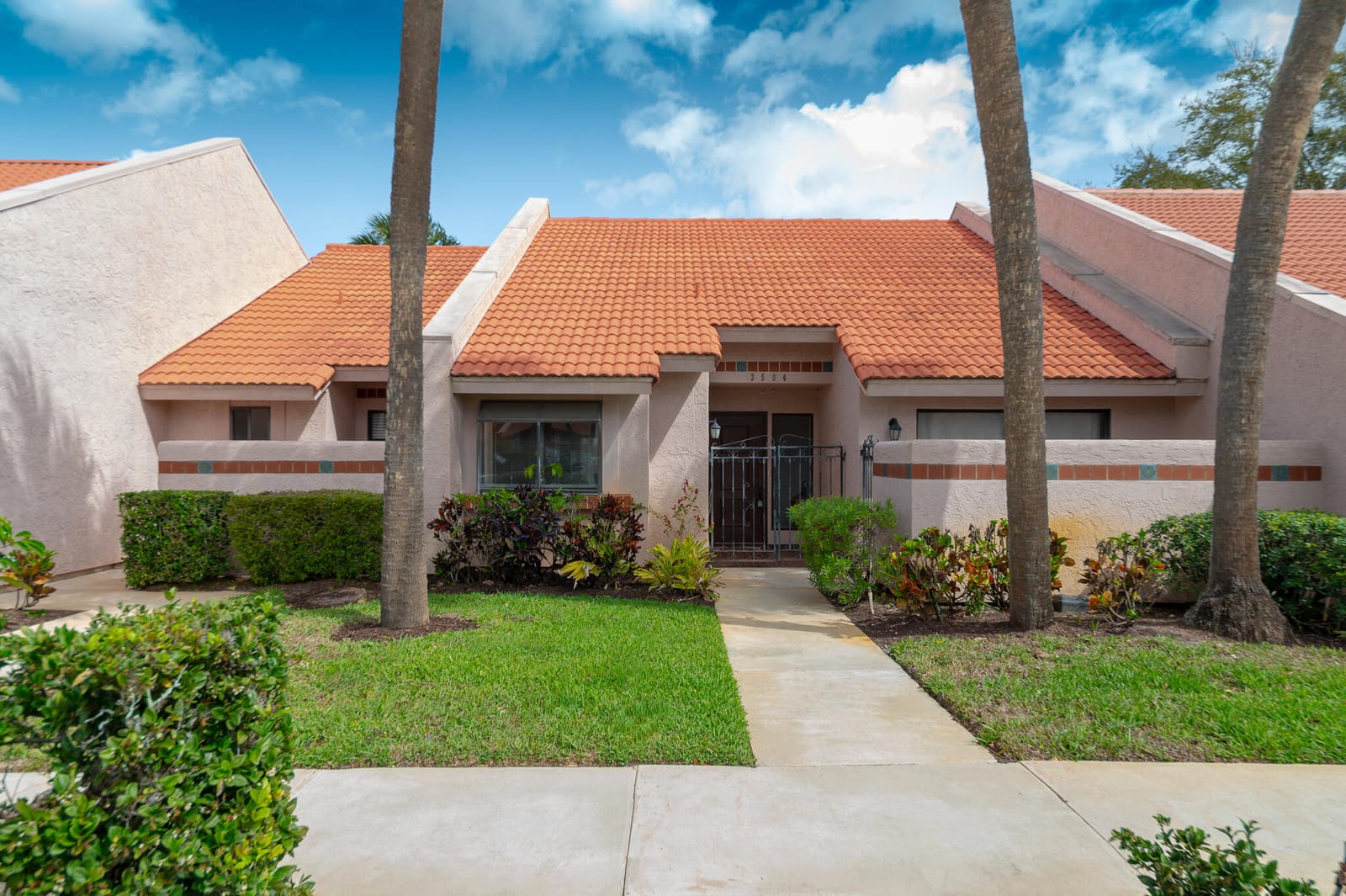 3504 SE SANDPIPER Circle