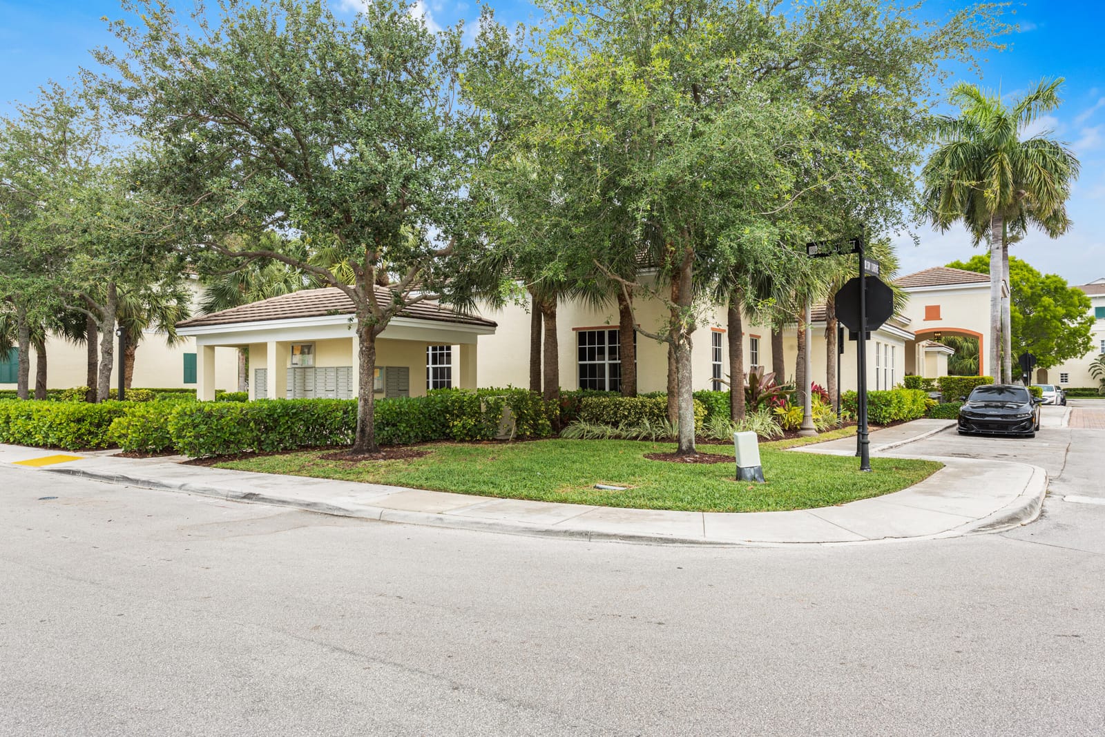 144 SW 7th Court, Pompano Beach, FL 33060 photo 28
