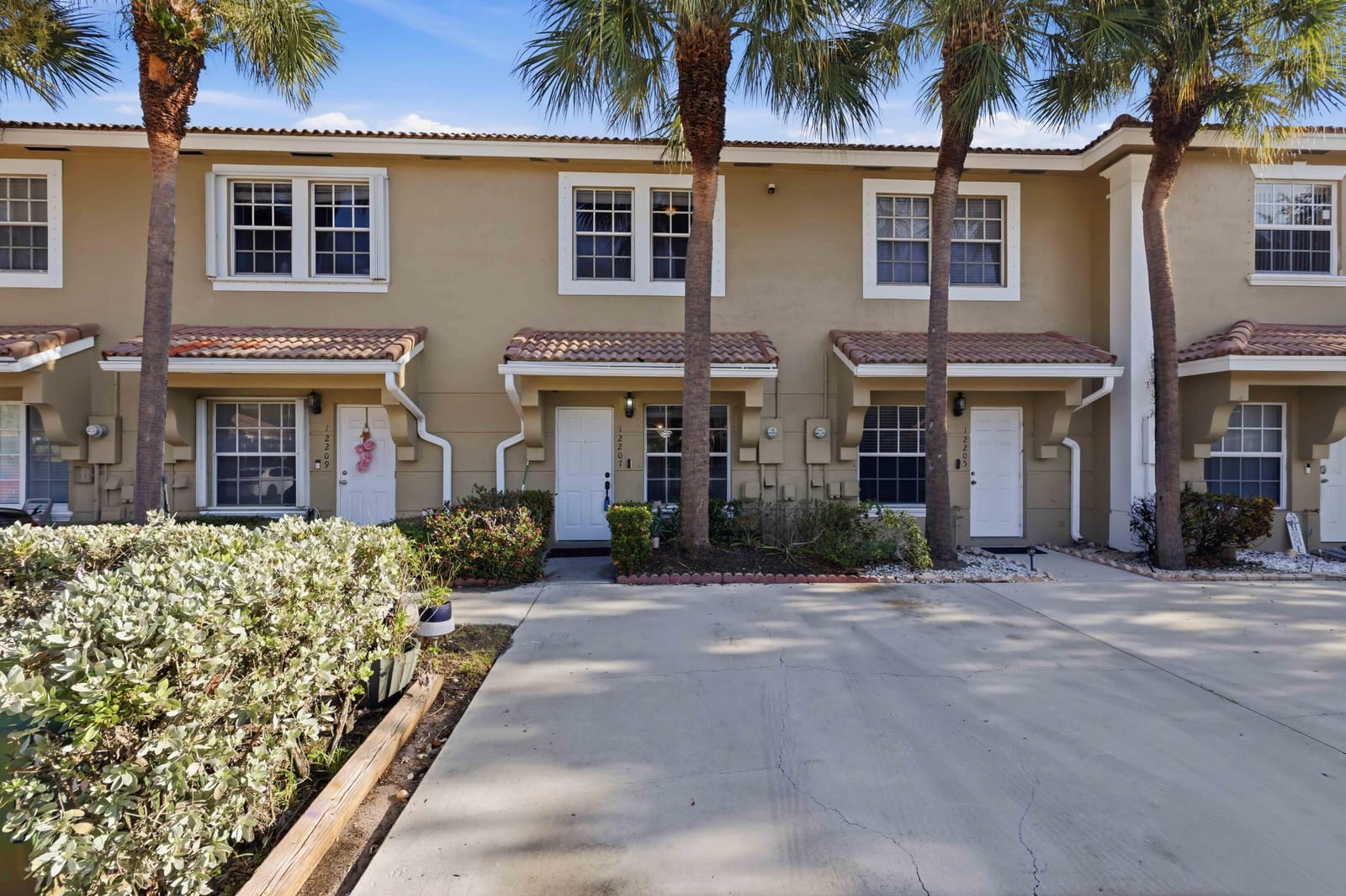 12207 SW 6TH Street, Pembroke Pines, FL 33025 photo 14