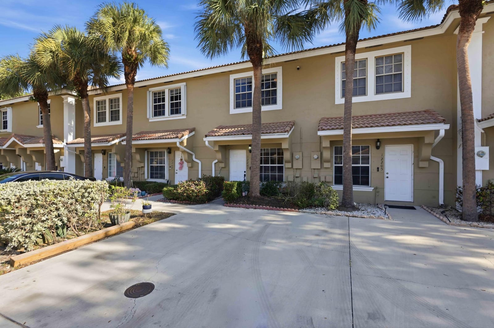 12207 SW 6TH Street, Pembroke Pines, FL 33025 photo 15