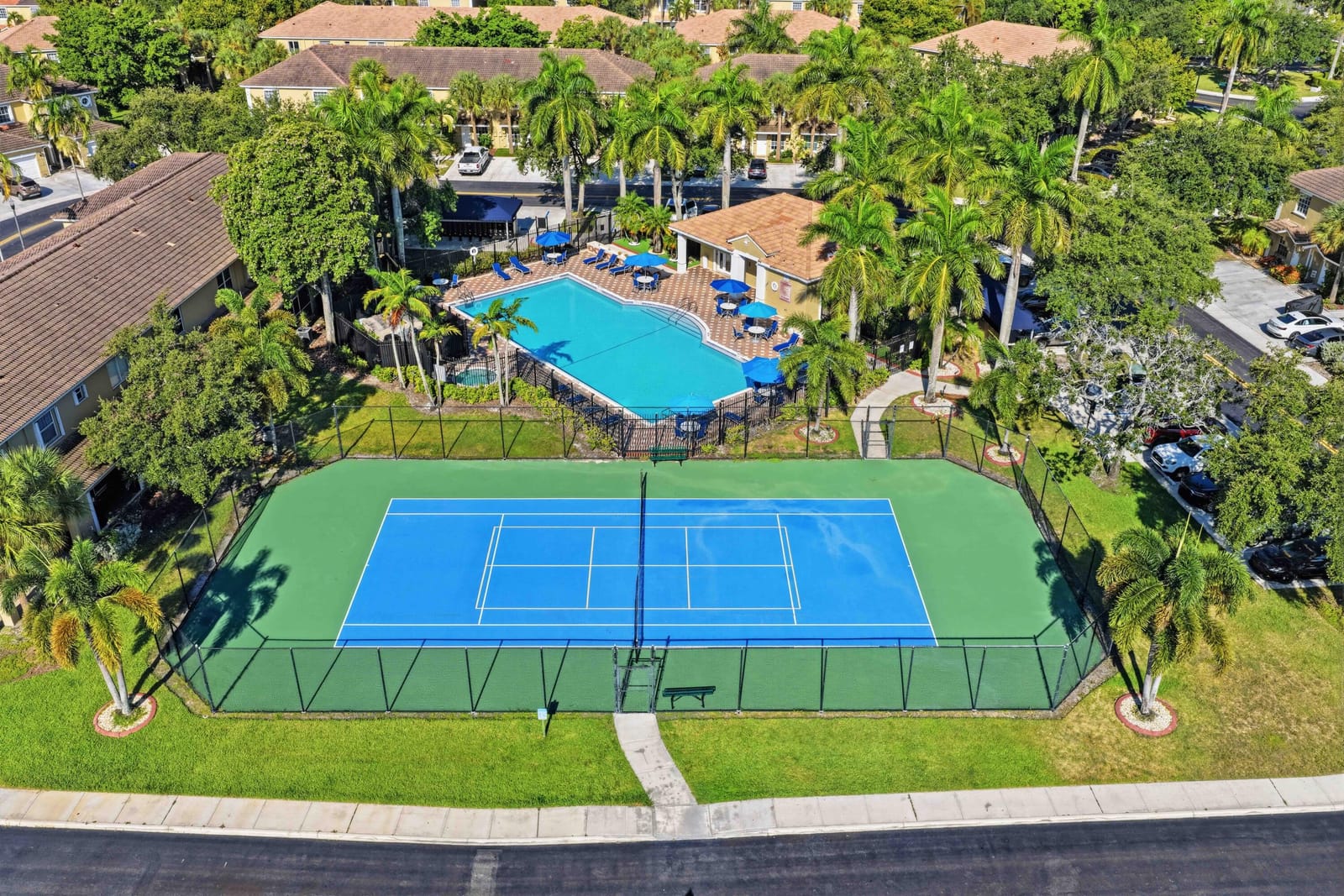 12207 SW 6TH Street, Pembroke Pines, FL 33025 photo 20