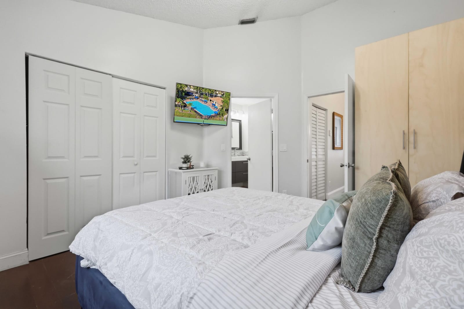 12207 SW 6TH Street — photo 9