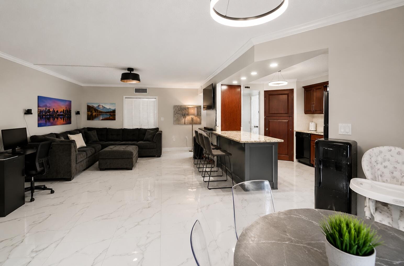 6855 W Broward Boulevard 201, Plantation, FL 33317 photo 4
