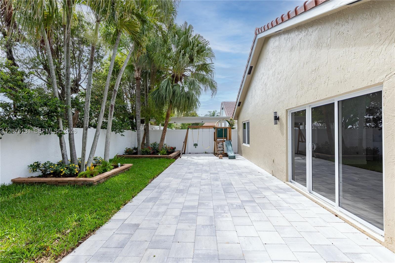 46 Gables Boulevard, Weston, FL 33326 photo 14