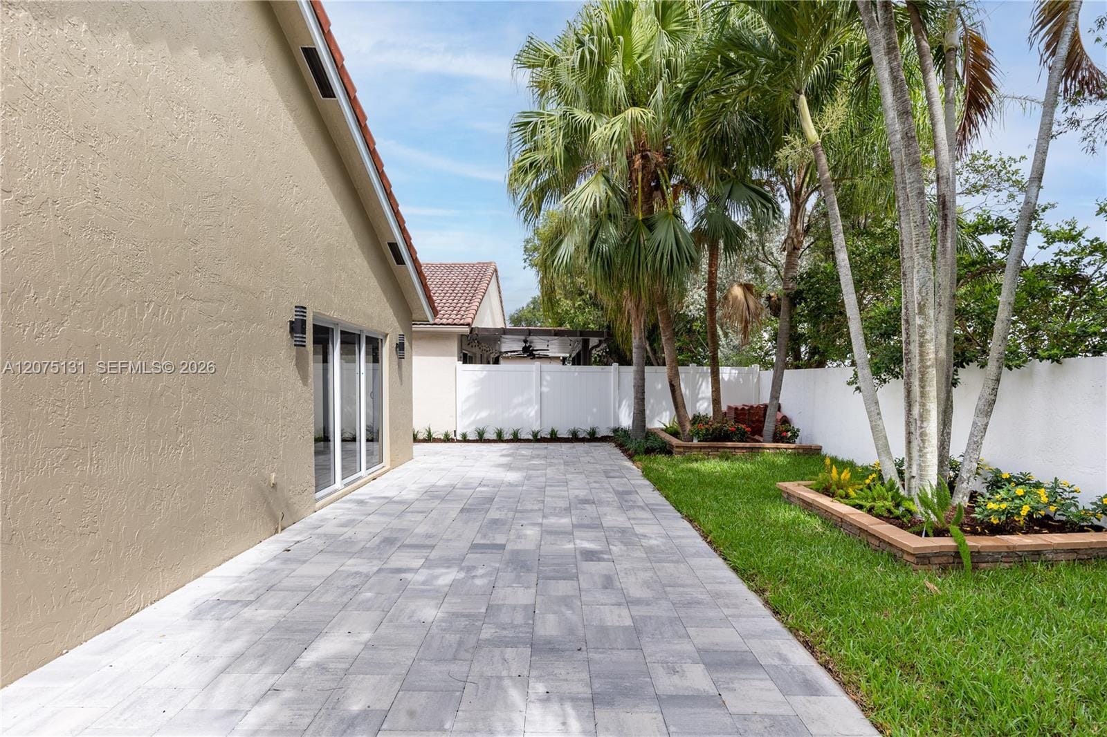 46 Gables Boulevard, Weston, FL 33326 photo 16