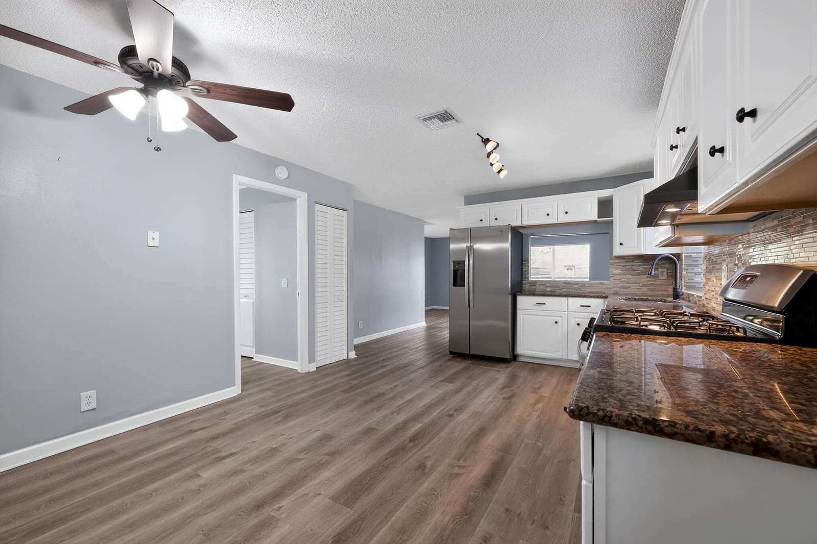 6198 ARCADE Court — photo 5