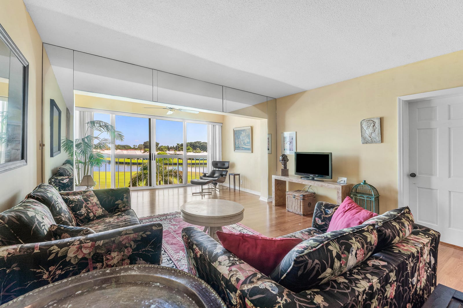 169 Atlantis Boulevard 302, Atlantis, FL 33462 photo 9