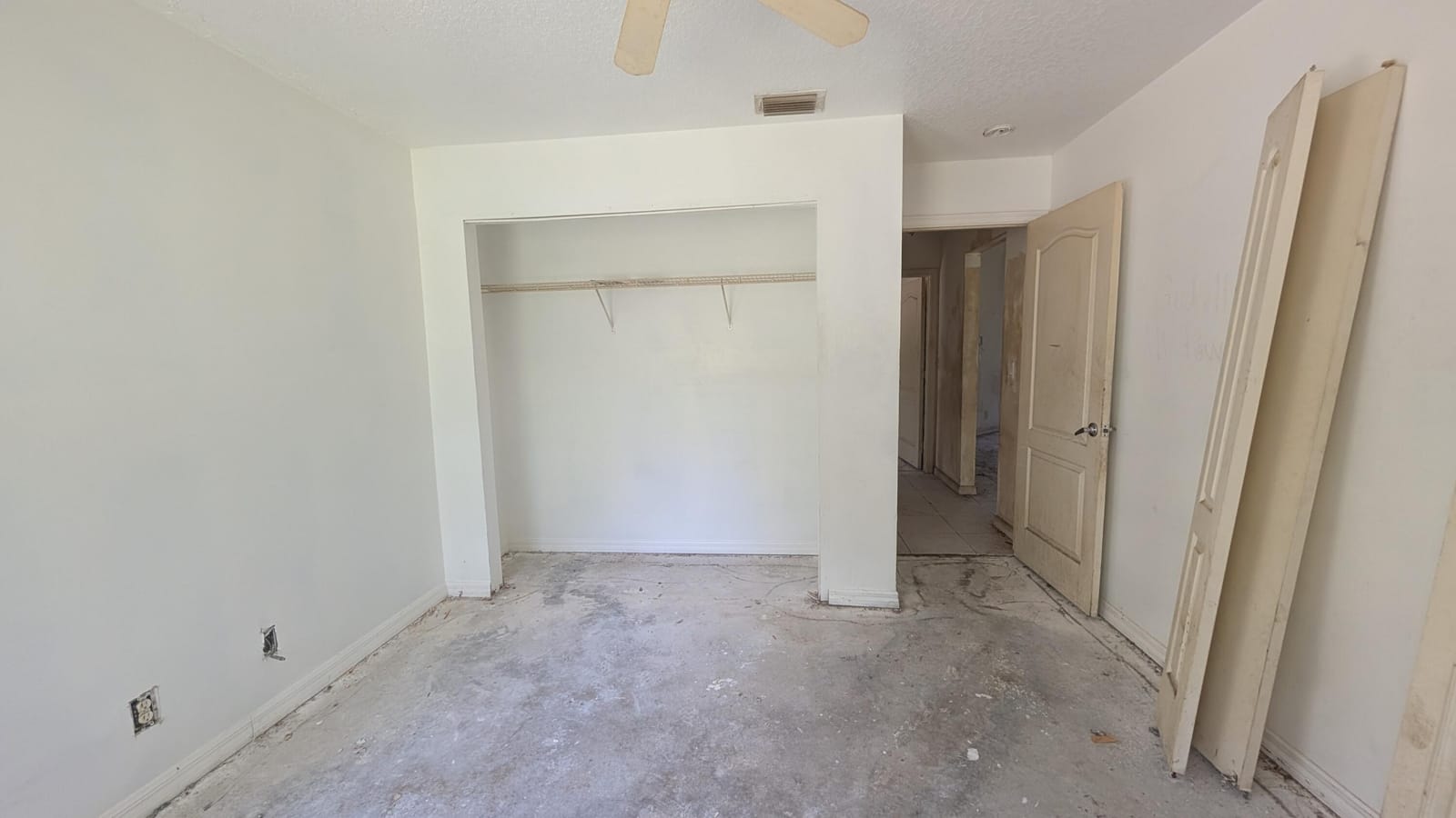 2501 Iroquois Avenue — photo 11
