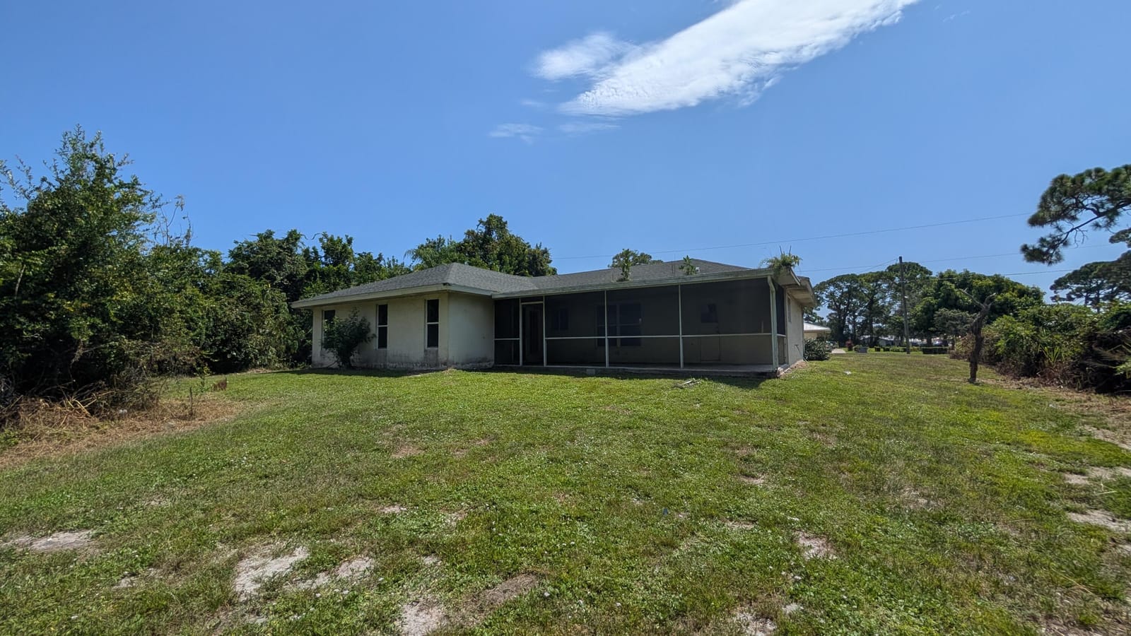2501 Iroquois Avenue — photo 3