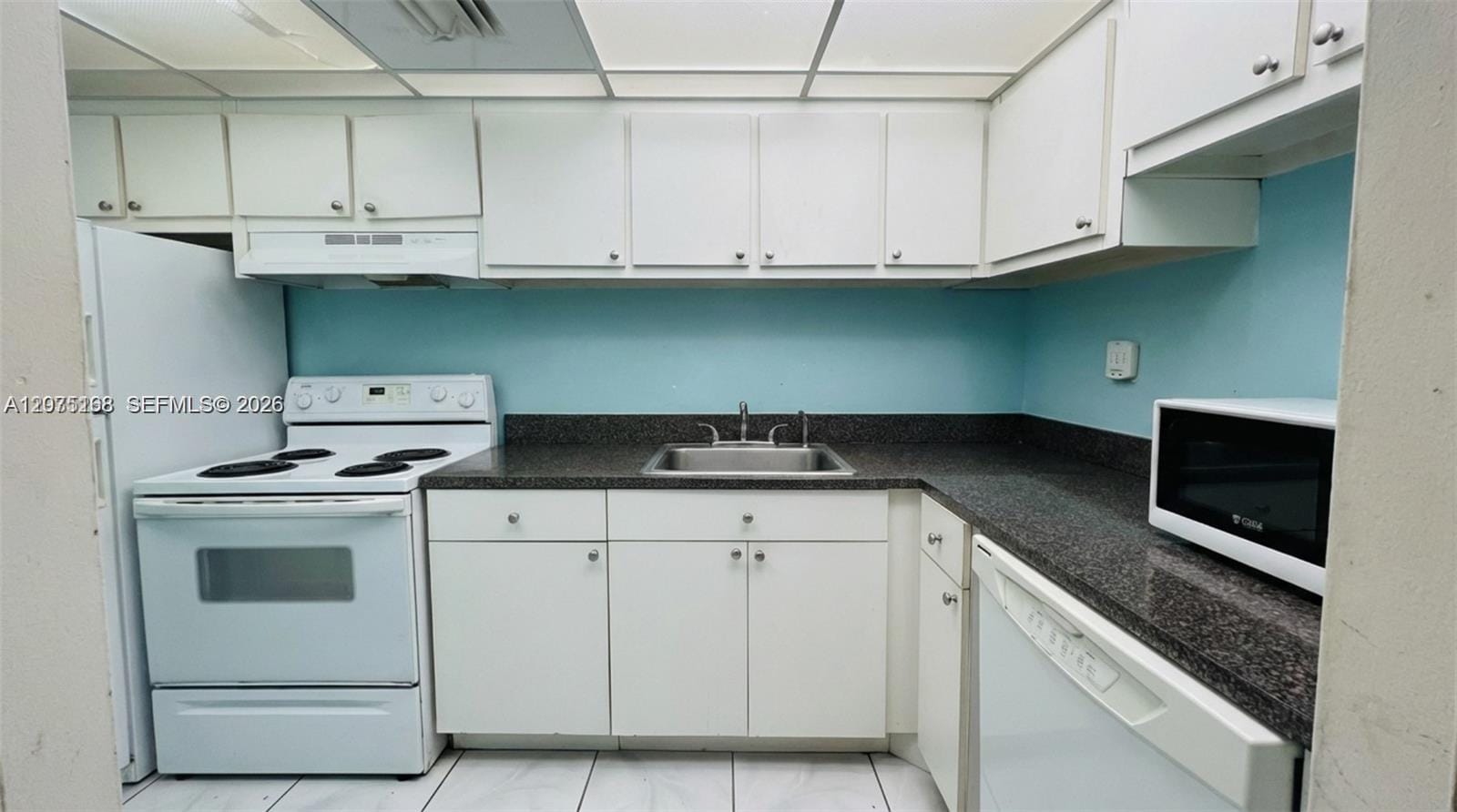 1000 West Avenue 215 — photo 3