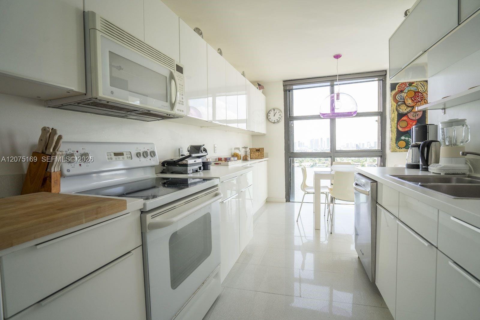9 Island Avenue 1806 — photo 8