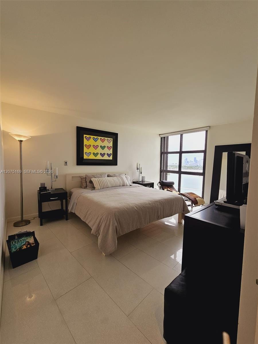 9 Island Avenue 1806 — photo 2