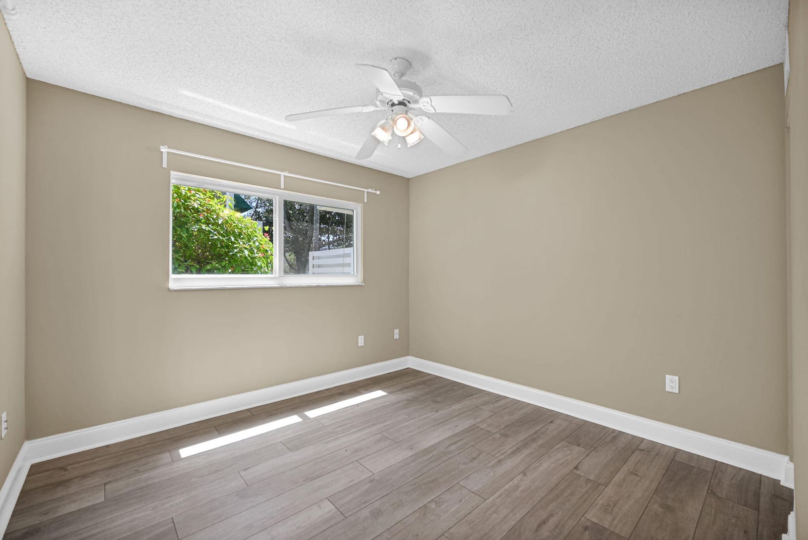 544 NW 98TH Avenue, Plantation, FL 33324 photo 19