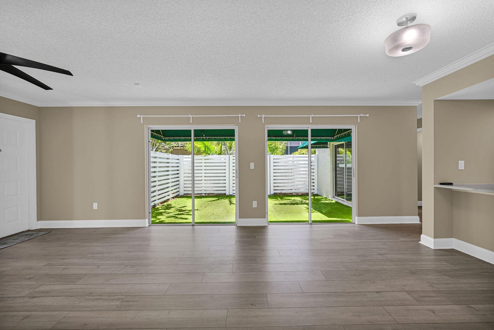 544 NW 98TH Avenue — photo 7