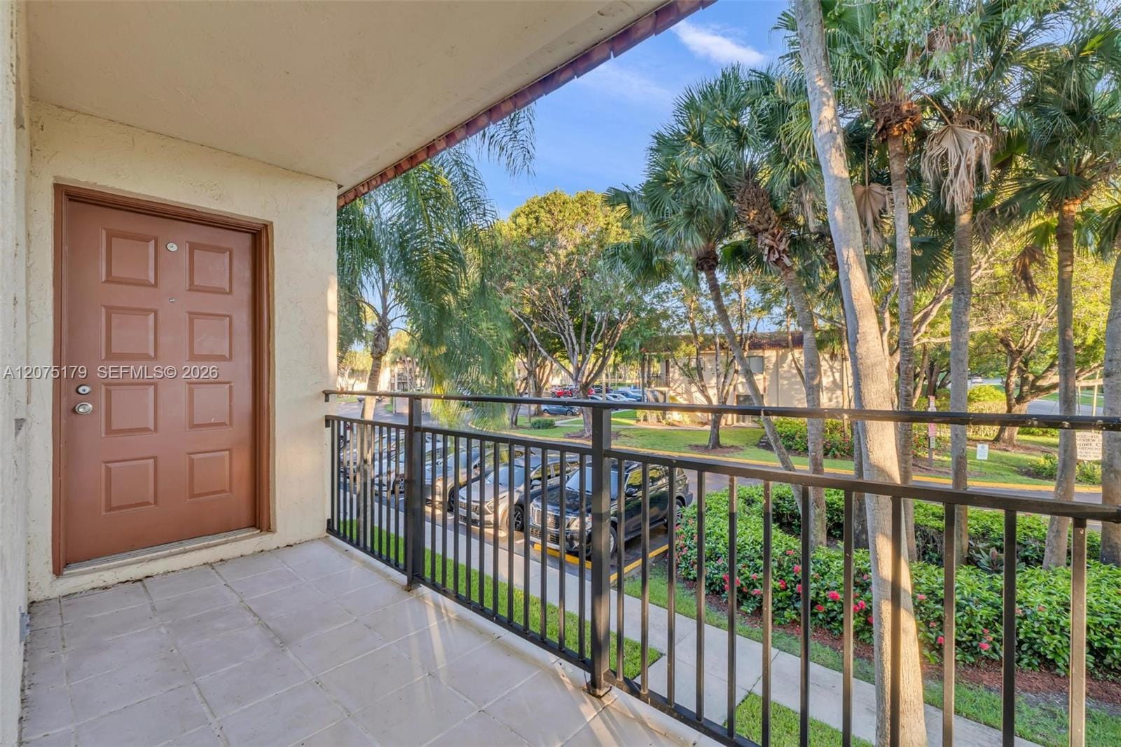 402 Lakeview Drive 201, Weston, FL 33326 photo 27