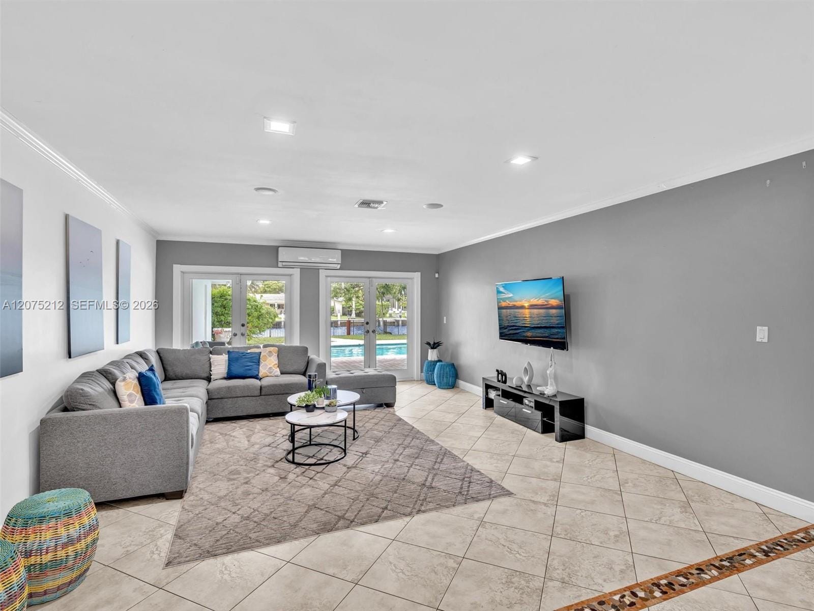 413 Tamarind Drive, Hallandale Beach, FL 33009 photo 14